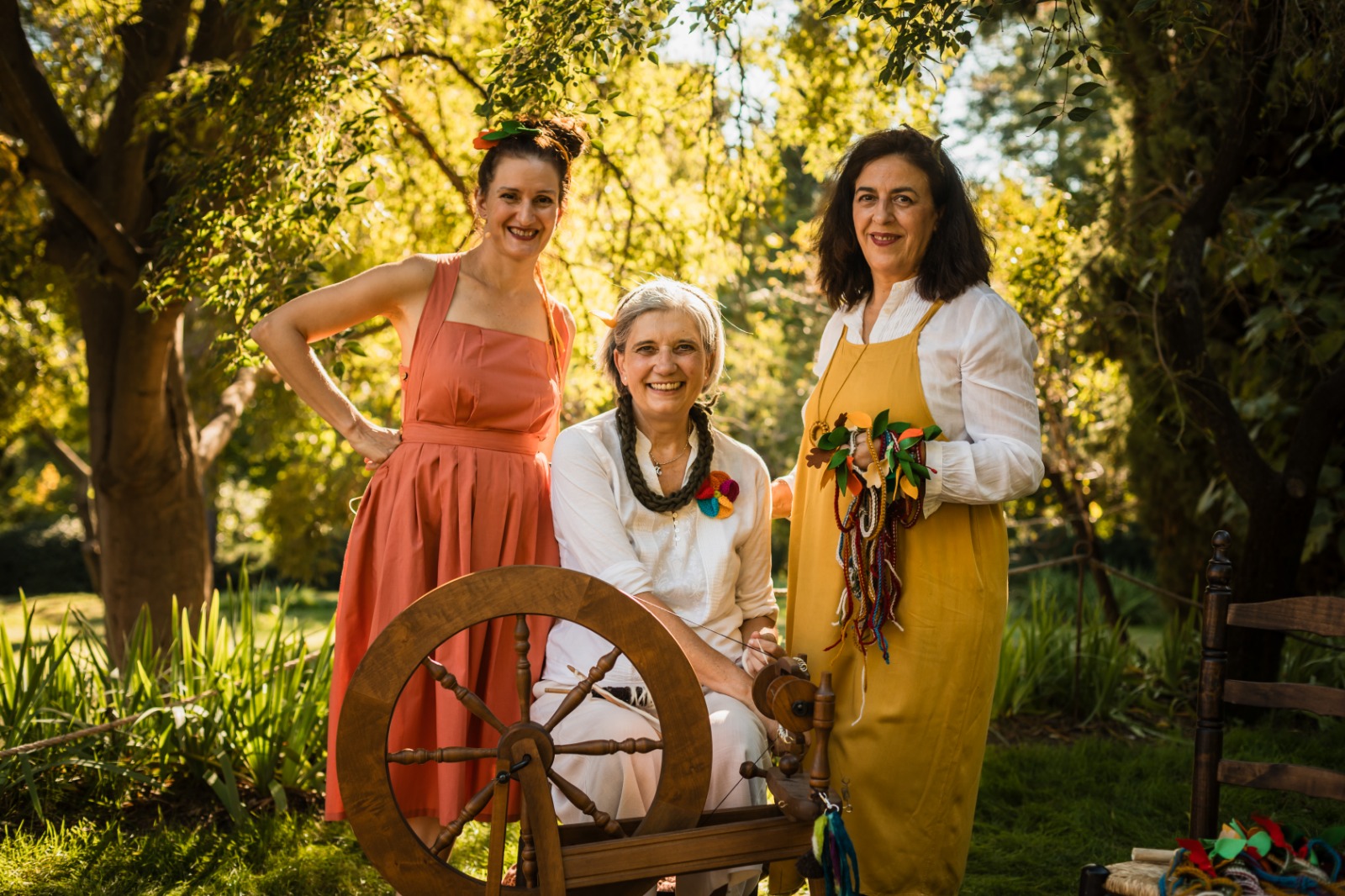 Filandon Tejiendo Historias,Lupe, Anunciación y Blanca
