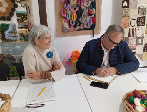 Firma convenio Kerbest Hilandia