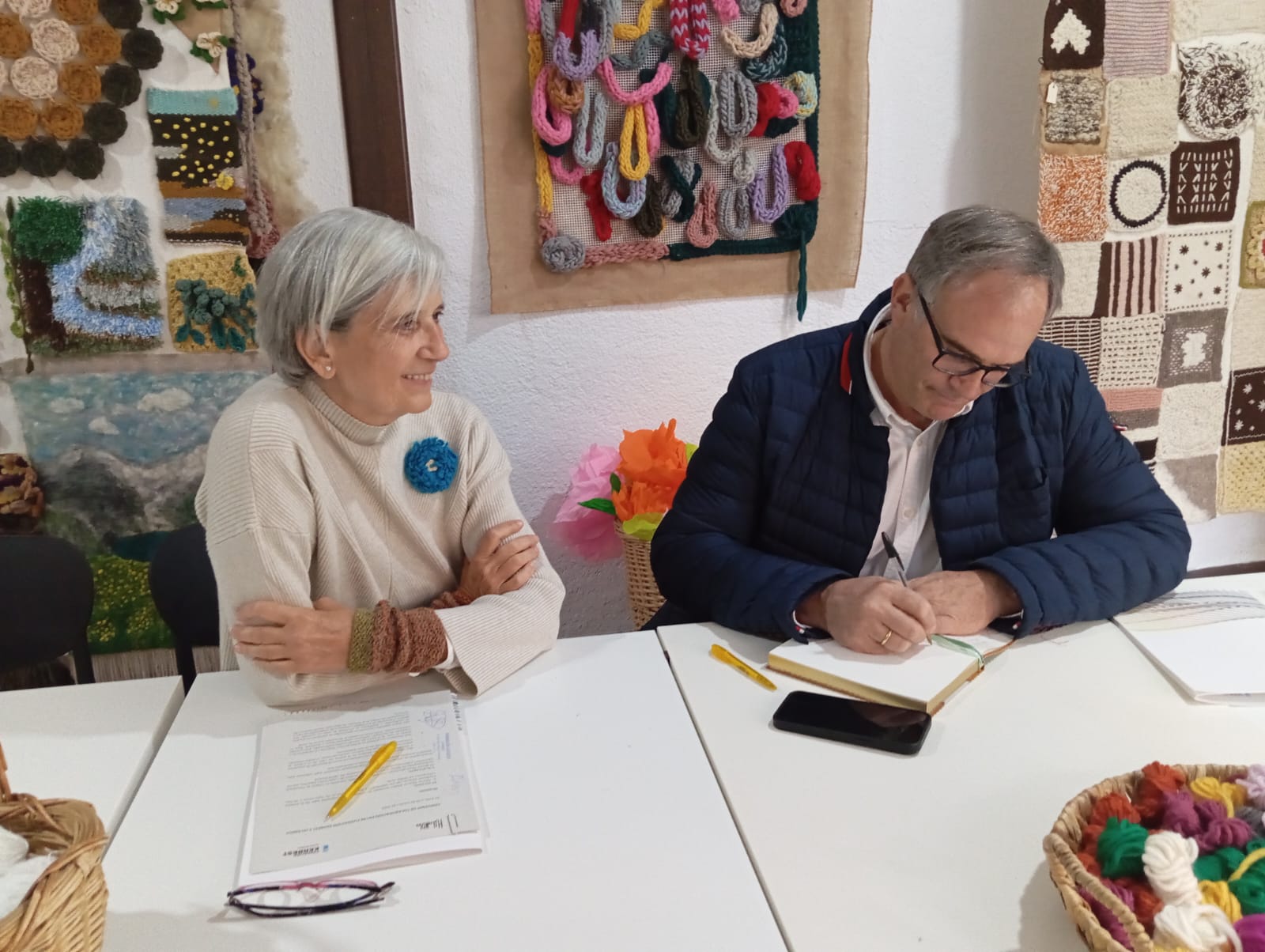 Firma convenio Kerbest Hilandia