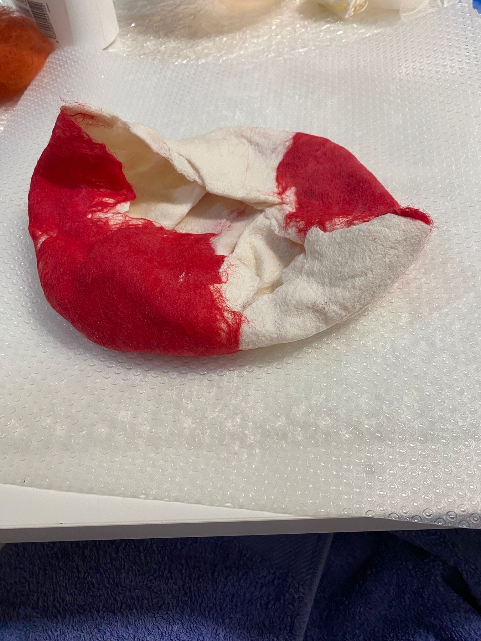 Cuenco de Lucia taller cuencos de lana hilandia