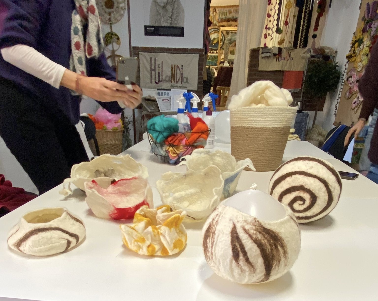 Bodegon de cuencos taller cuencos de lana