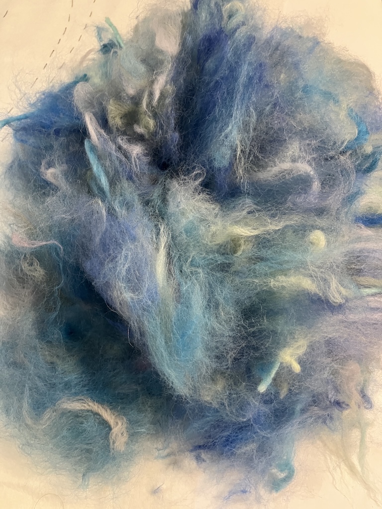 el agua lana azul como el mar